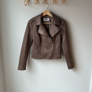 Steve Madden suede jacket. Size: XS.